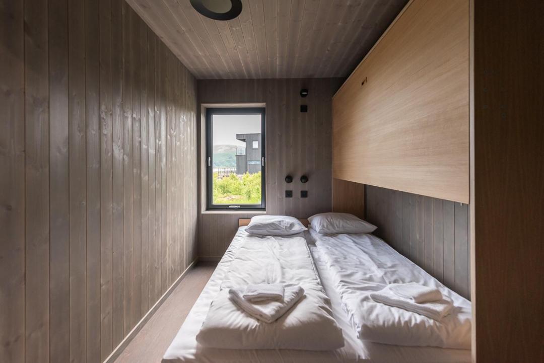 Hoda Cabin - Luxury Lodge With Jacuzzi And Sauna Lyngværet Dış mekan fotoğraf
