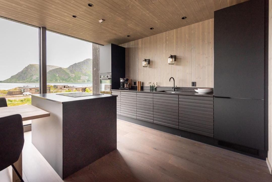 Hoda Cabin - Luxury Lodge With Jacuzzi And Sauna Lyngværet Dış mekan fotoğraf